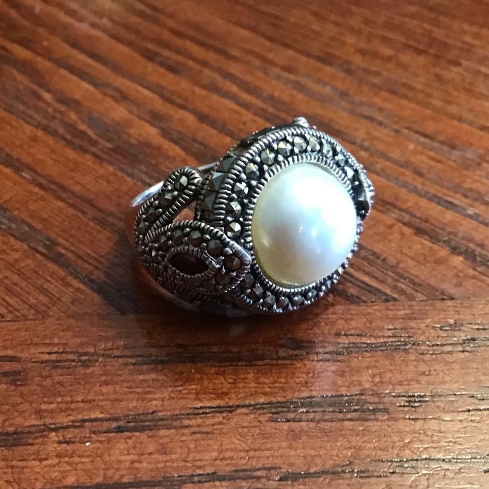 Vintage Sterling +Marcasite Cabochon Pearl Ring. Signed NF 925
